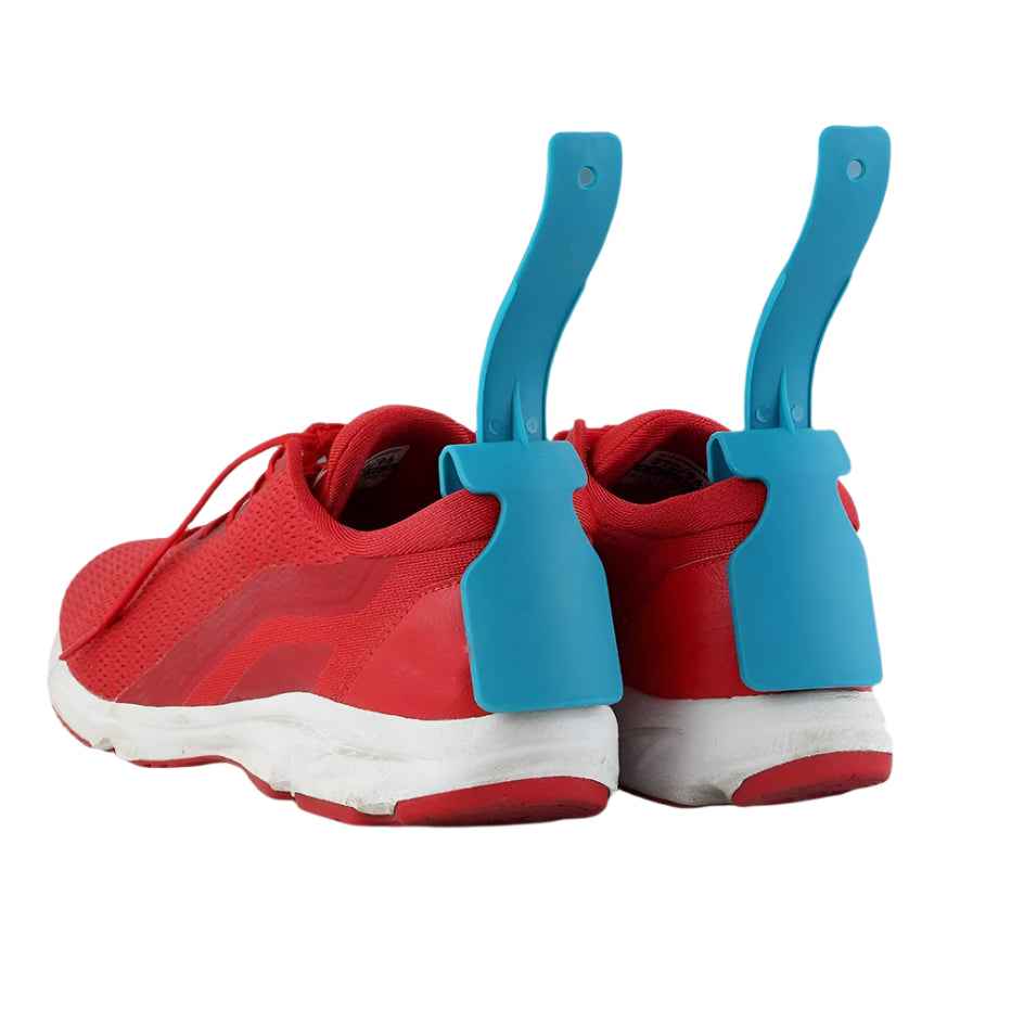 🦶Shoe Helpers – The Mum-Approved Trick for Getting Shoes on Without a Fuss! - ThiGui