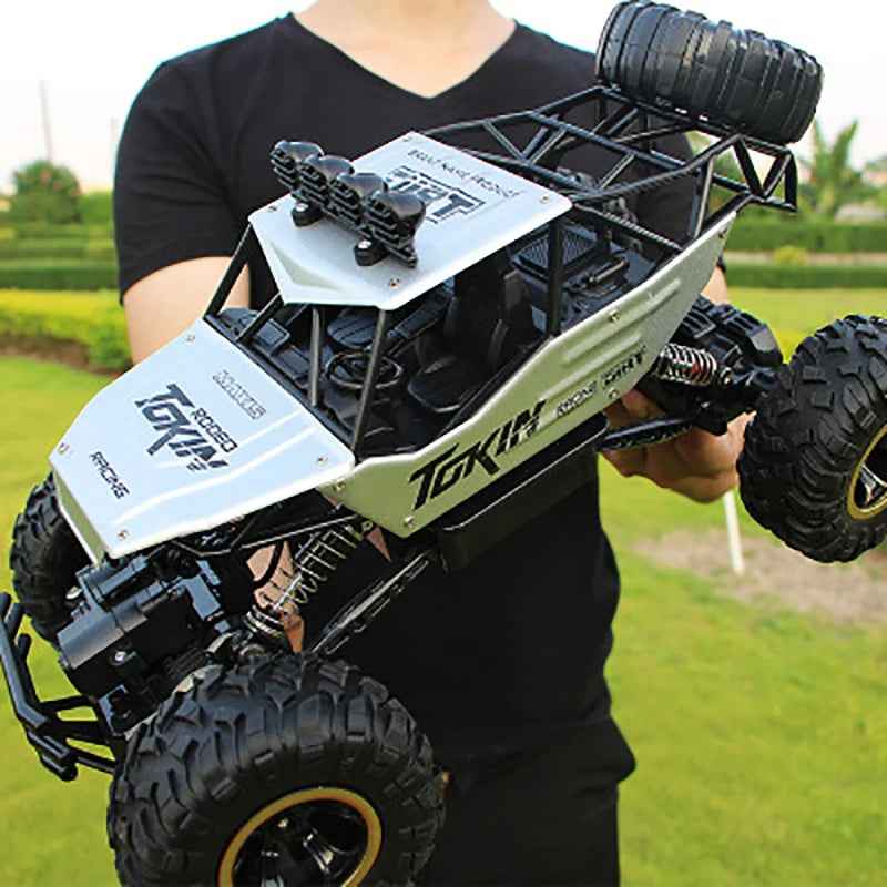 🚙 Off-Road RC Power Beast – 4WD Drift Stunt Car with LED Lights! 🔋💨 - ThiGui