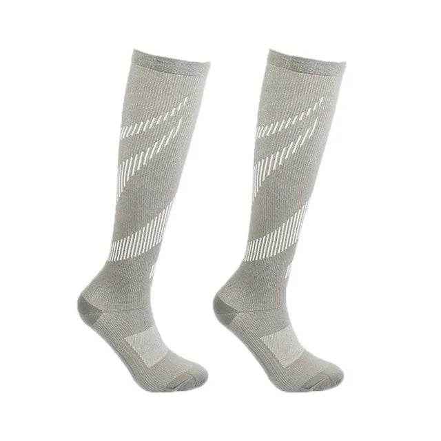 ⚽Bye-Bye Tired Legs! Mum-Approved Compression Socks for Active Boys - ThiGui