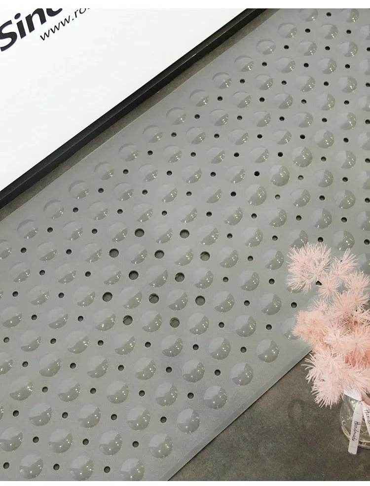 🐾 Cuteness Meets Safety – Anti-Slip Cartoon Bath Mat for Kids and Peace-of-Mind Parents! - ThiGui