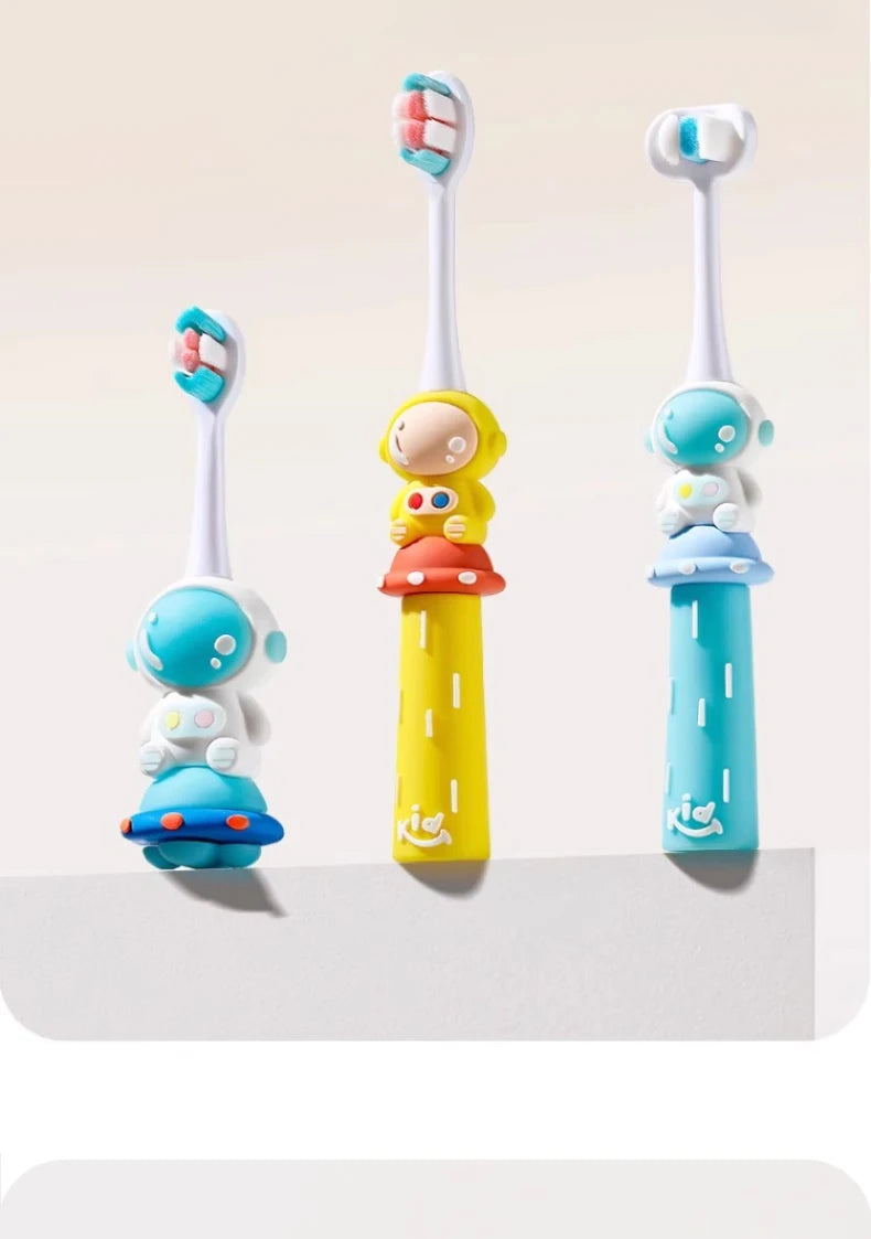 🪥🚀 Cartoon Astronaut Kids Toothbrush – Gentle Bristles, Galactic Fun! 🌙👦 - ThiGui