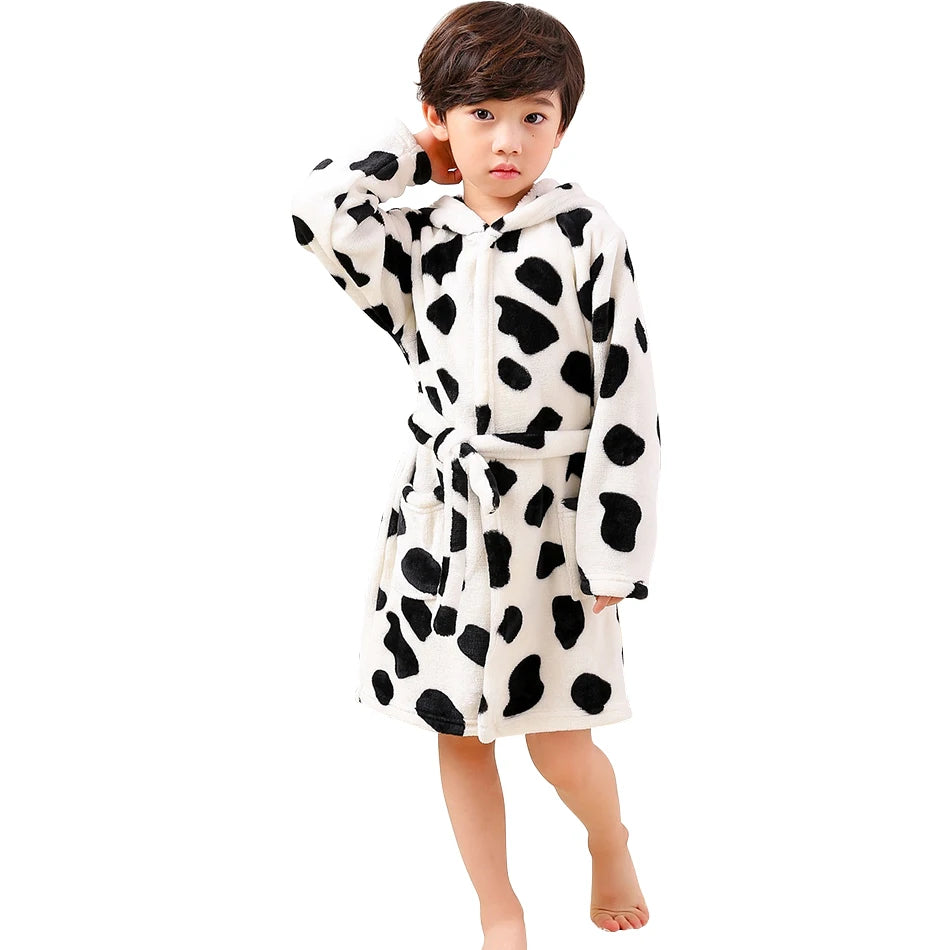 🛁 Fluffy Fun After Bath – Cartoon Hooded Flannel Robe for Boys ! 🧼💖 - ThiGui