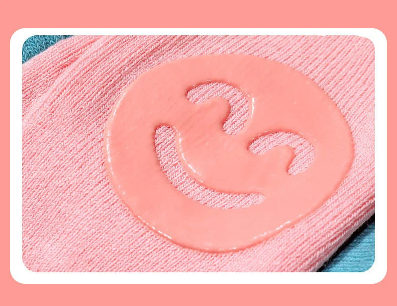 🛡️👶 Baby Crawling Knee Pads – Soft, Stretchy & Sooo Comfy for First Adventures! 🧸✨ - ThiGui