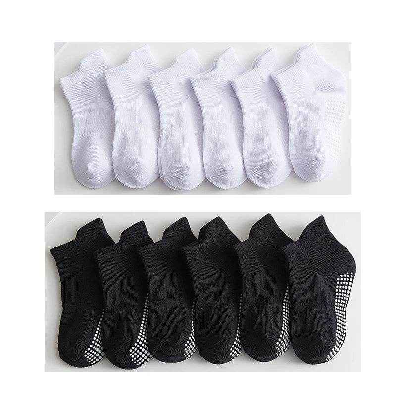 🧦 Comfy Grippy Socks for Little Explorers – 6–12 Pairs of Anti-Slip Cotton Boat Socks (0–5 Years) - ThiGui
