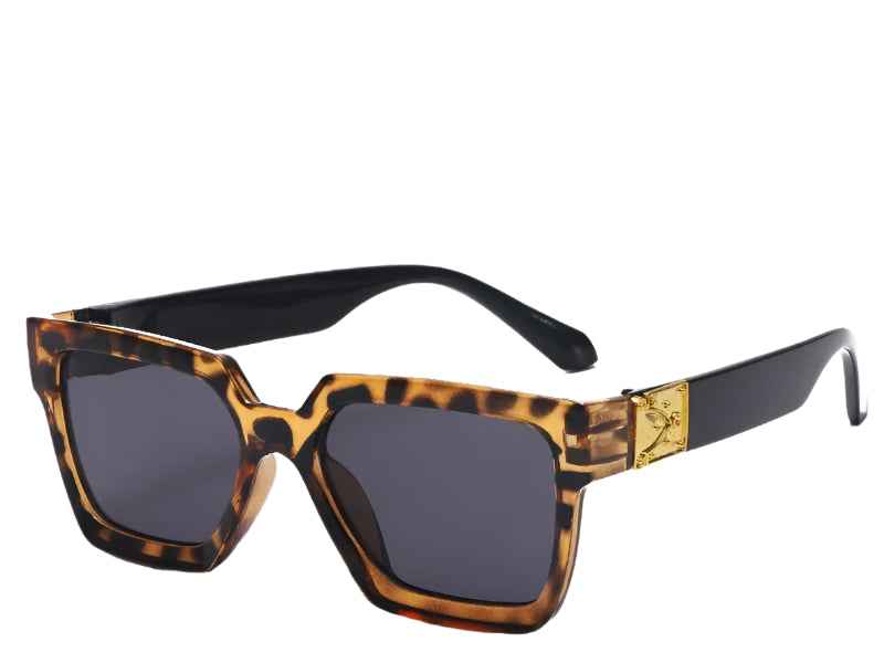 Little Cool Dudes – Colorful Vintage Sunglasses for Bright Adventures! - ThiGui