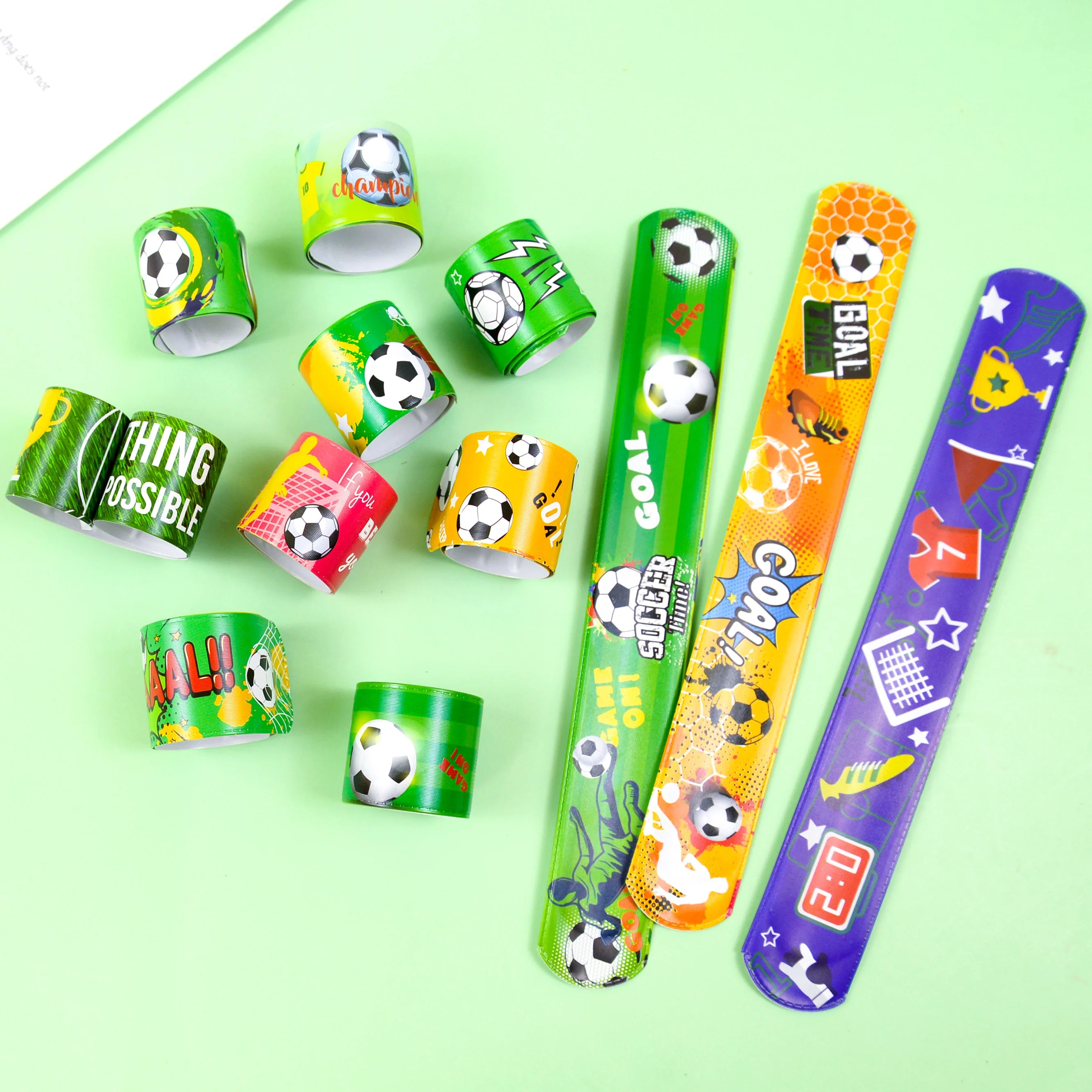⚽🎈 Football Slap Bracelets – Kick Off the Fun at Your Kid’s Party! 🥳🏆 - ThiGui