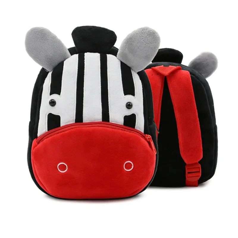 🦁 Cuddly Animal Backpack – Soft Plush Bag for Little Adventures! 🎒💛 - ThiGui