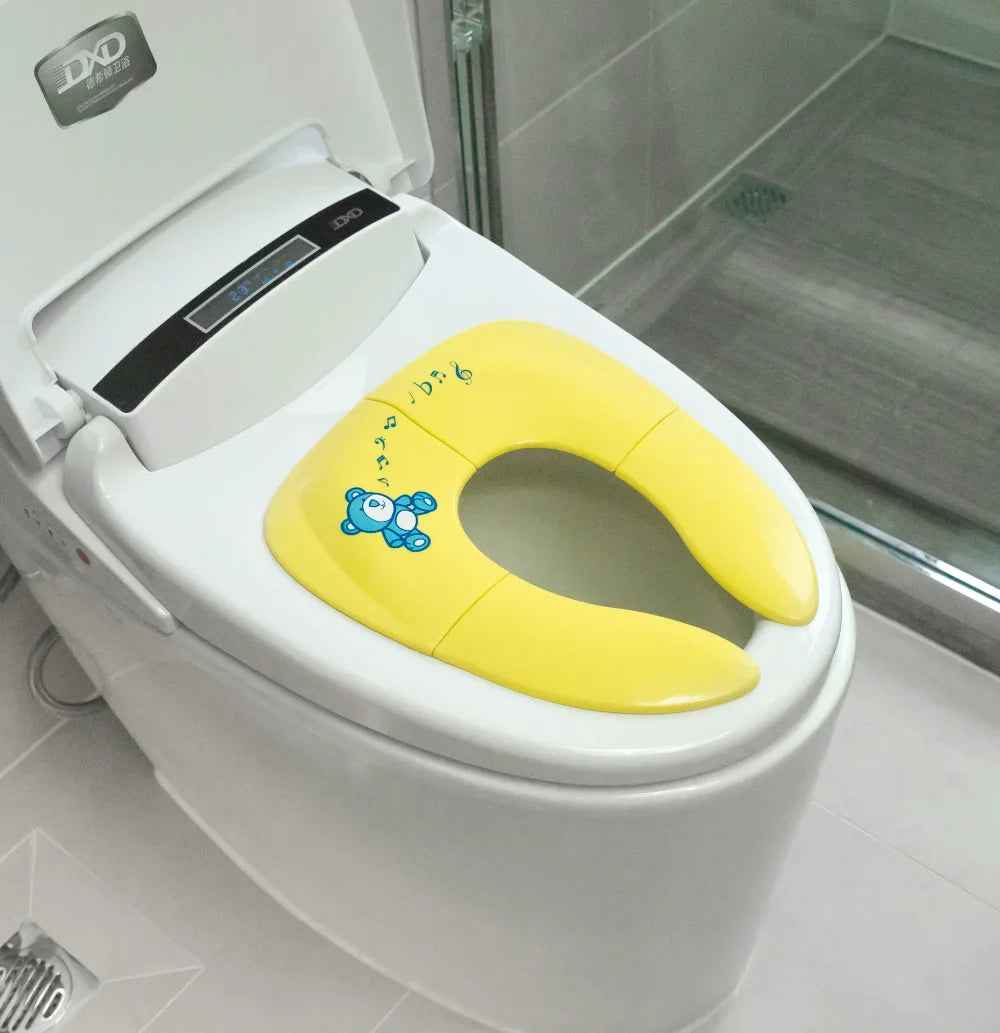Potty On-the-Go – Folding Travel Seat for Little Adventurers! - ThiGui