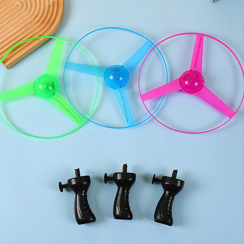 🛸 Spinning UFO Flyer – Flashy LED Fun for Outdoor Adventures! 🚀💡 - ThiGui