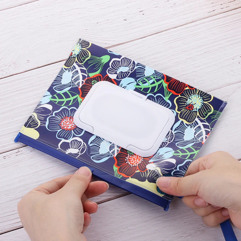 🧷 Smart Wet Wipes Bag – Snap, Strap & Go! Perfect for Mum Life on the Move! 💖🍼 - ThiGui