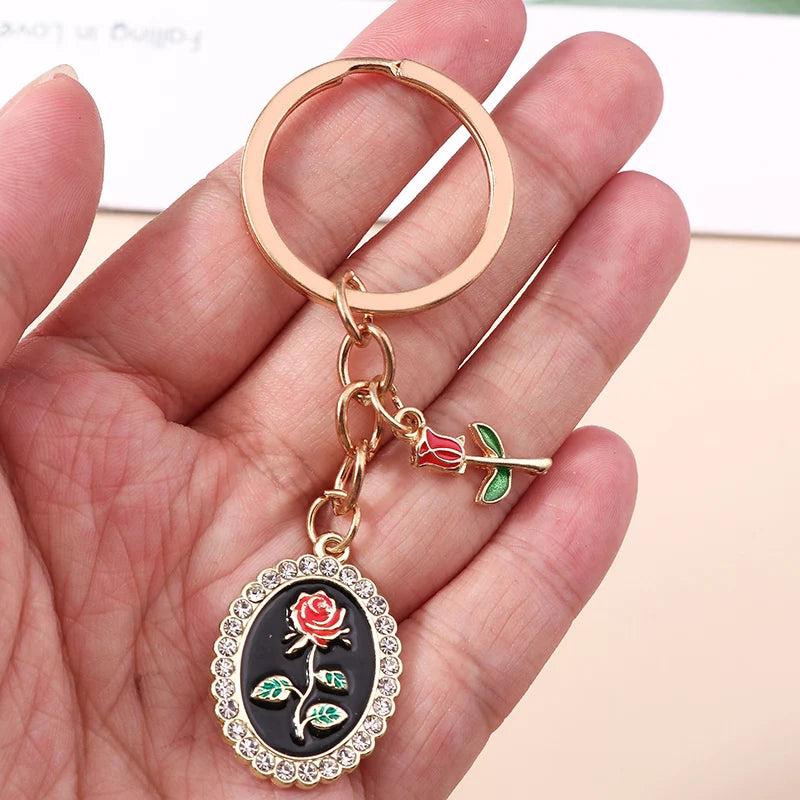 🐝 Bee & Bloom Keychain – A Whimsical Touch for Bags, Keys & Big Smiles 🌸 - ThiGui