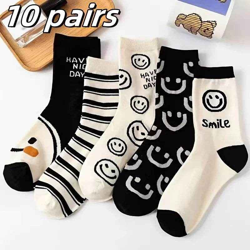 🧦Cuteness & Comfort in Every Step – 5 Pairs of Cartoon Cat Happy Face Crew Socks! - ThiGui