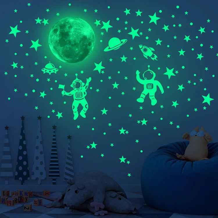 🛏️Glow-in-the-Dark Astronaut and Stars Wall Stickers for Boys Who Dream of the Moon - ThiGui