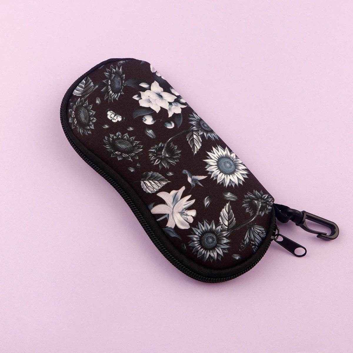 👓Adorable Sea Turtle Glasses Case – Soft, Strong & Super Handy for Mums on the Go! - ThiGui