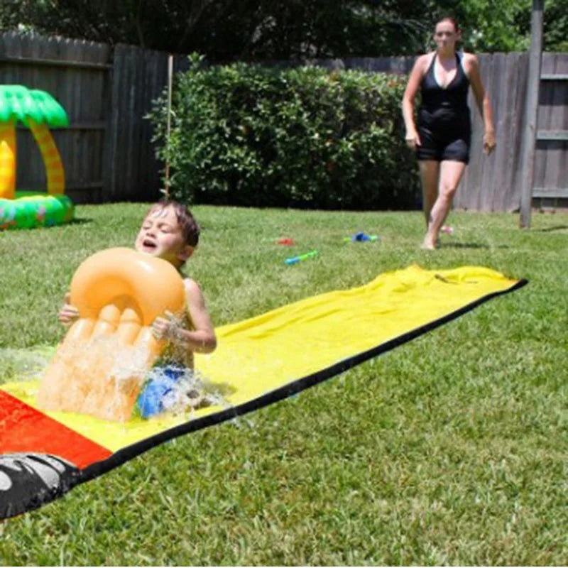 🌊💦 Slip, Slide & Smile! Backyard Water Slide with Sprinkler – The Ultimate Summer Splash 🌞👧🧒 - ThiGui