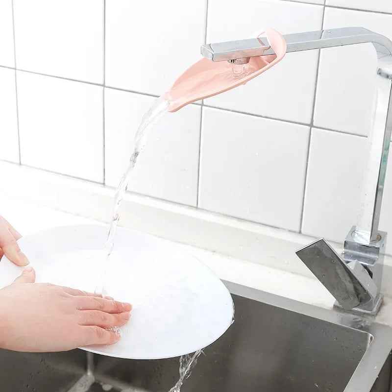 🛁 Splash-Free Hand Washing Made Easy – Clever Faucet Extenders for Little Hands! 🖐️ - ThiGui