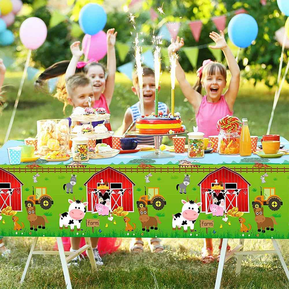 🐷Oink, Moo, Baa – Adorable Farm Animals Tablecloth for a Barnyard Bash! 🐮🐑 - ThiGui
