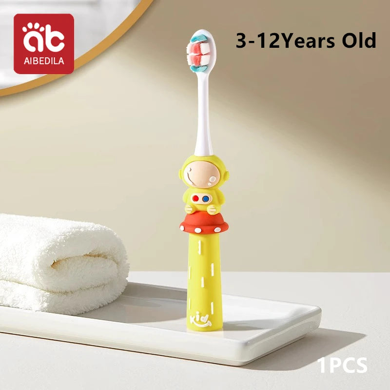 🪥🚀 Cartoon Astronaut Kids Toothbrush – Gentle Bristles, Galactic Fun! 🌙👦 - ThiGui
