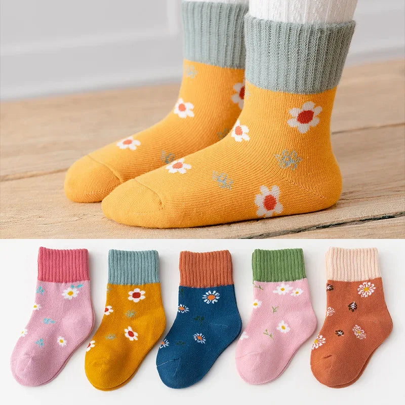 🌈 Rainbow Stripes Cotton Socks – 5-Pair Set of Comfy Fun for Happy Little Feet! 🧦💕 - ThiGui