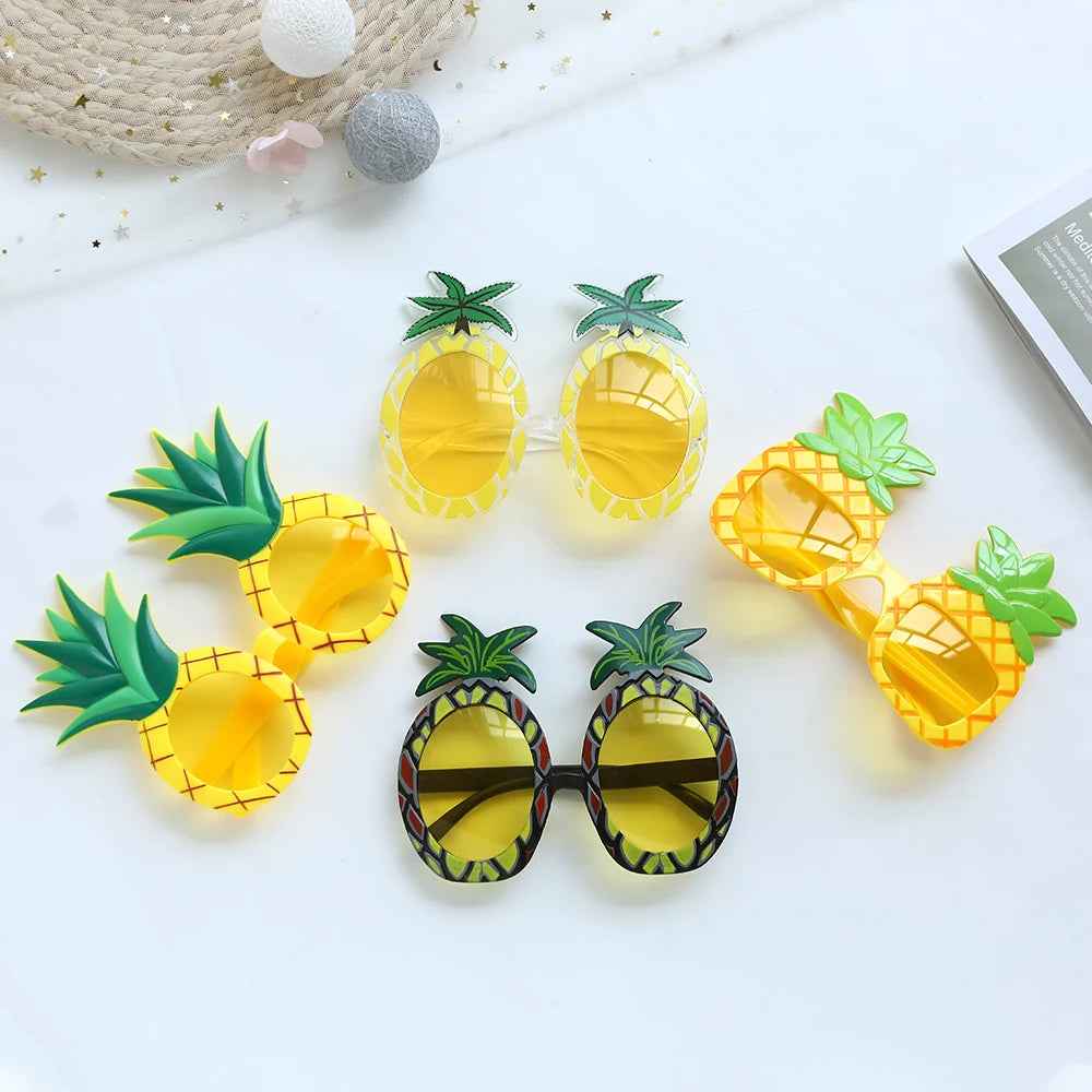 🦩 Party in Paradise – Tropical Luau Glasses for Endless Summer Fun! 🍍😎 - ThiGui