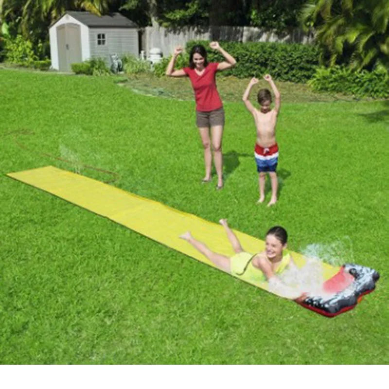 🌊💦 Slip, Slide & Smile! Backyard Water Slide with Sprinkler – The Ultimate Summer Splash 🌞👧🧒 - ThiGui
