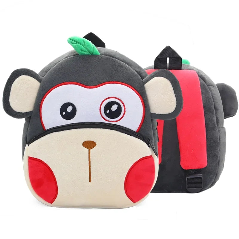 🦁 Cuddly Animal Backpack – Soft Plush Bag for Little Adventures! 🎒💛 - ThiGui