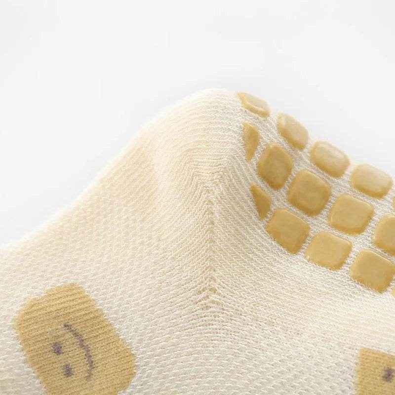 🧦 Cuteness Meets Comfort: 5 Pairs of Non-Slip Cartoon Socks Every Toddler Will Love! - ThiGui