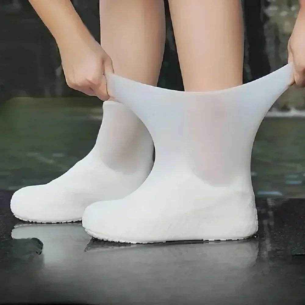 👟Bye-Bye Wet Socks! Waterproof Silicone Shoe Covers Every Boy Needs - ThiGui