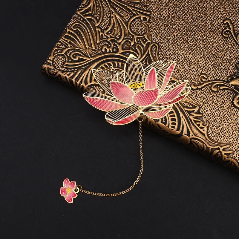 🍁 Merci Maîtresse Bookmark – A Golden Leaf to Mark a Beautiful Year! 📖✨ - ThiGui